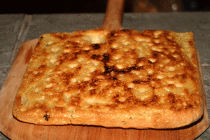 bottom-foccaccia-crust