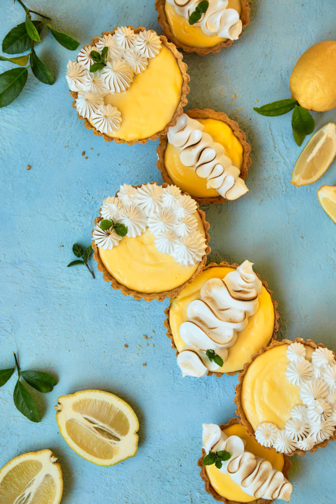 Mini lemon meringue poppyseed tarts